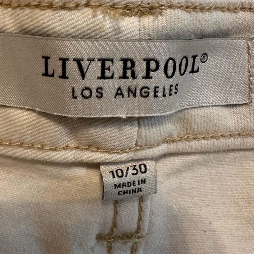 Liverpool Cream High Waist Tailored Shorts - Picture 6 of 14
